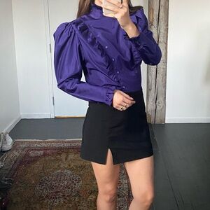 Eccentric unique 80’s blouse with high neck and puffy sleeves